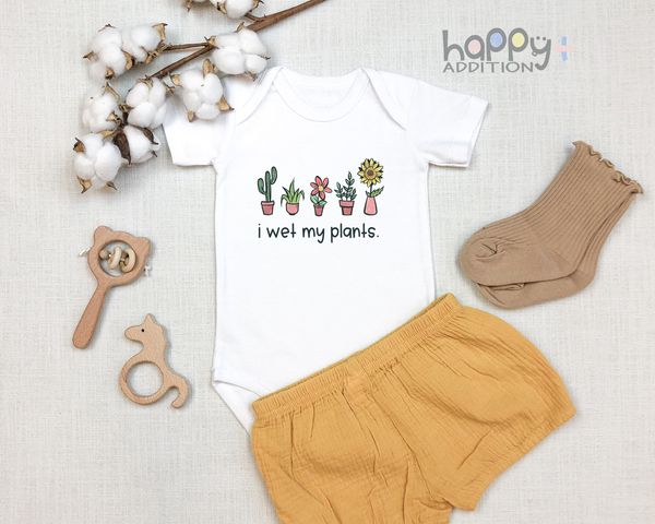 I WET MY PLANTS Funny baby onesies floral bodysuit (white: short or long sleeve) - HappyAddition